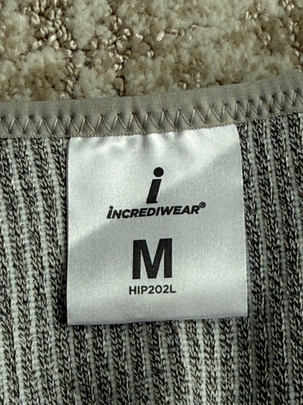 Men’s Gray Hip Compression Sleeve - Picture 4 of 5